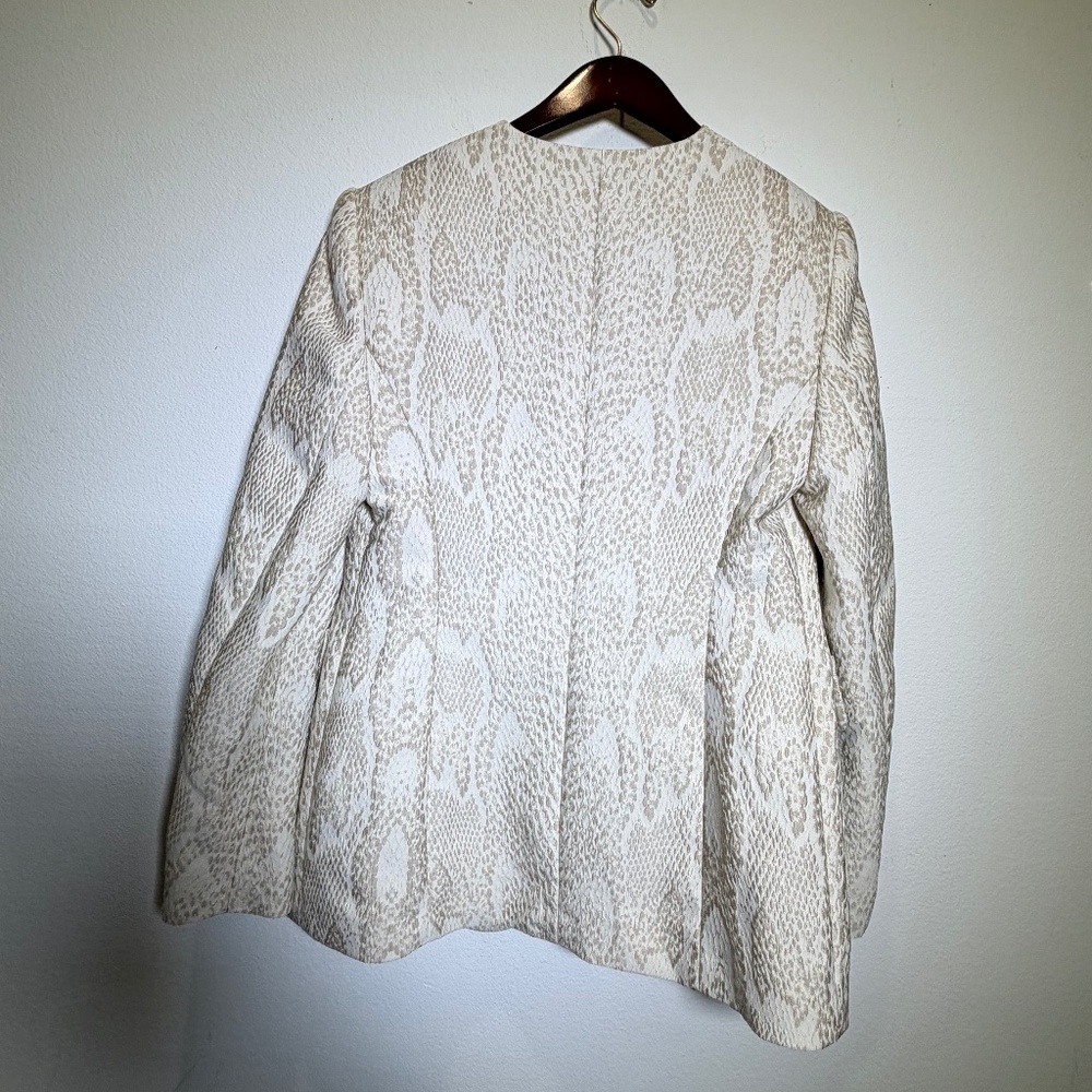 Nwot Escada Blazer Cream Python Original Price $1… - image 3